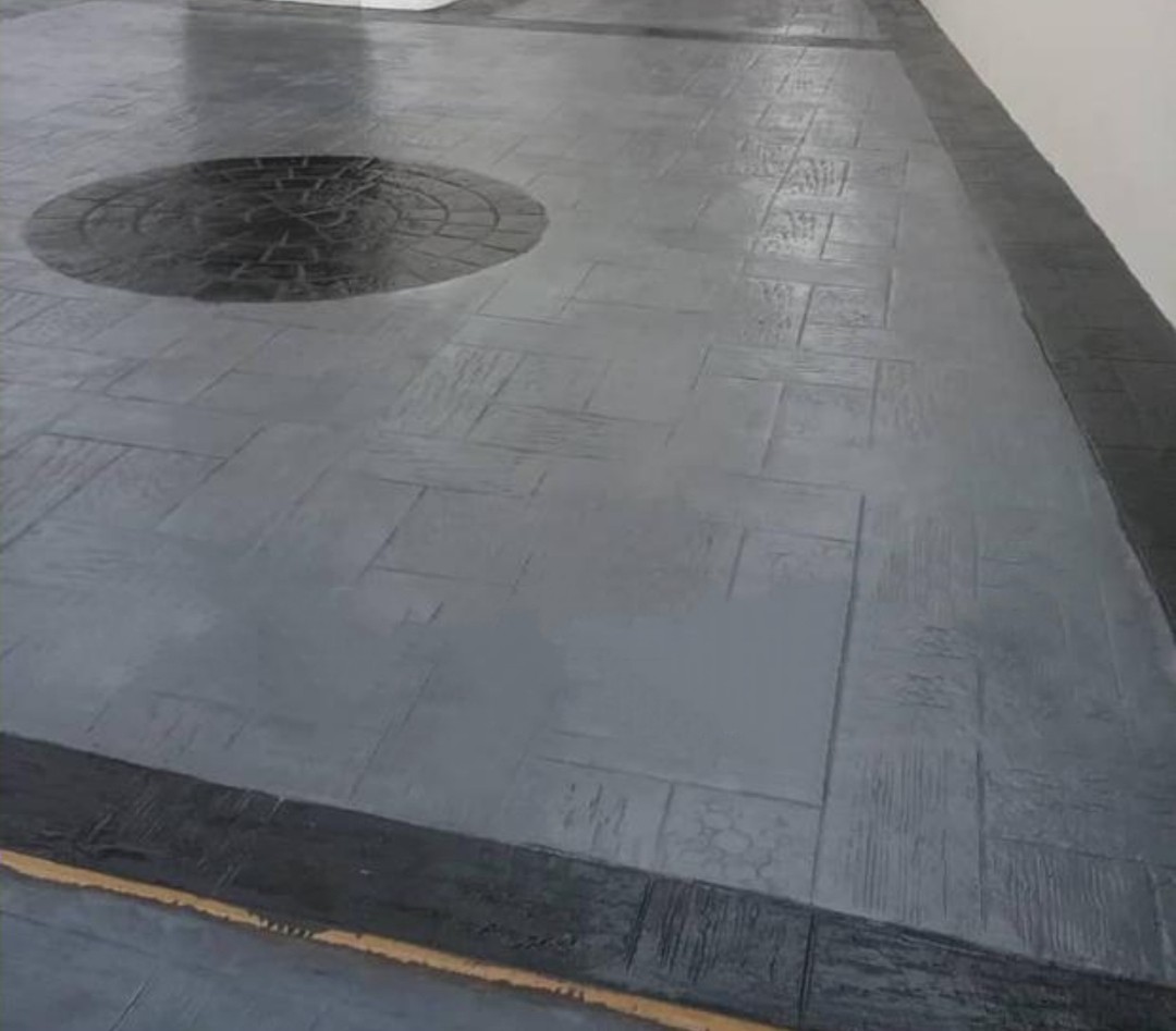 Grey And Black Concrete Stamped Floor – TilesNg.com